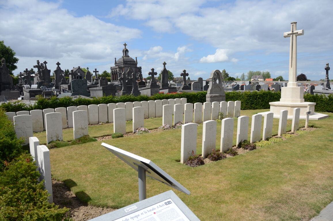 Landrecies Communal Cemetery